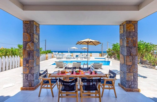 Hersonissos Centre Villa | Villa Kery by Villa Plus