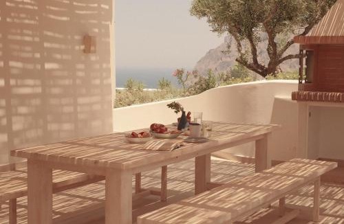 Pefki Villa | Villa Kikinou