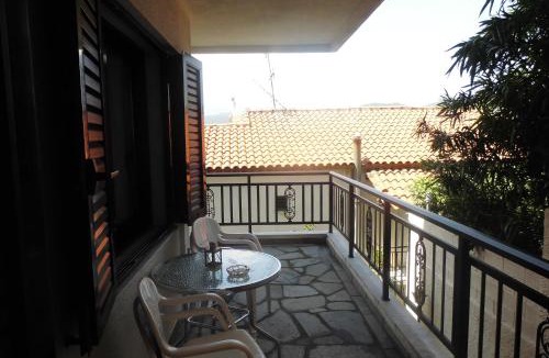 Nea Iraklitsa Apartment | Villa Kirki
