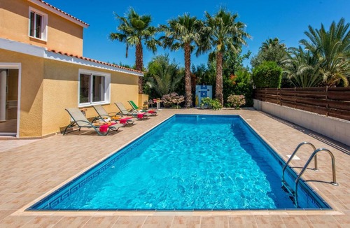 Pegeia Villa | Villa Kristin by Villa Plus