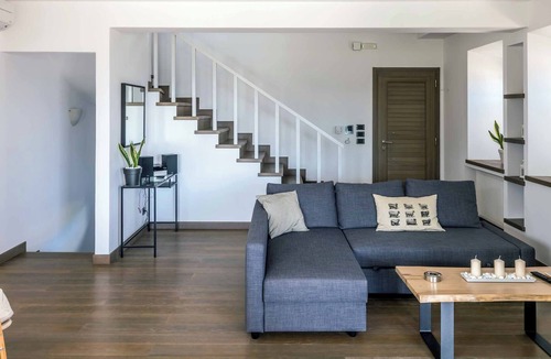 Karavomylos Villa | Villa Lefkiena - Three Bedroom Villa, Sleeps 6