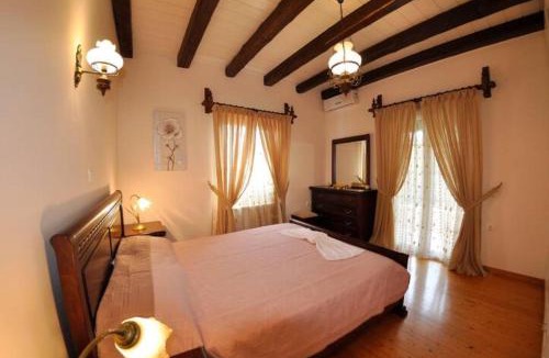 Ano Korakiana Villa | Villa Leo Junior