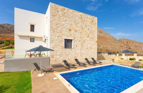 Megala Chorafia Villa | Villa Lulla: Large Heated Private Pool, Sea Views, A/C, WiFi