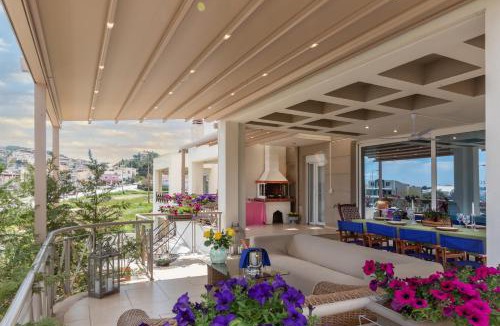 Nea Iraklitsa Villa | Villa Luminous