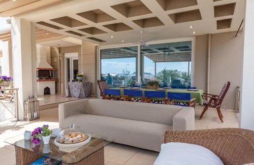 Nea Iraklitsa Villa | Villa Luminous