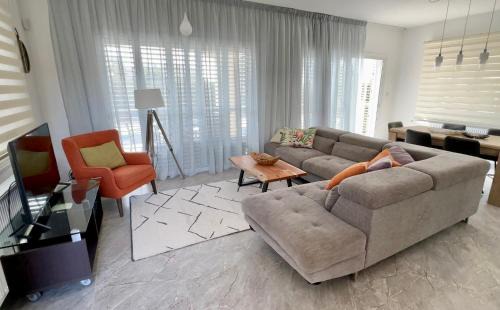 Pegeia Villa | Villa M & S