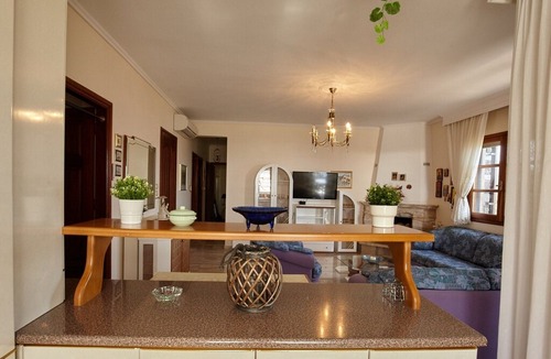 Ouranoupoli Apartment | Villa Maria 1st Floor by Trave in Aristotelis
