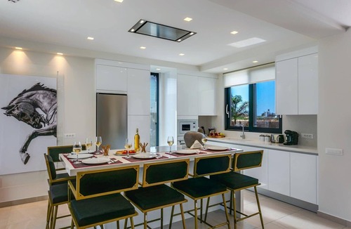 Malia Villa | Villa Mariba White by Villa Plus