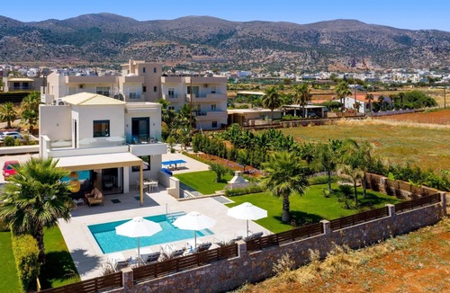 Malia Villa | Villa Mariba White by Villa Plus
