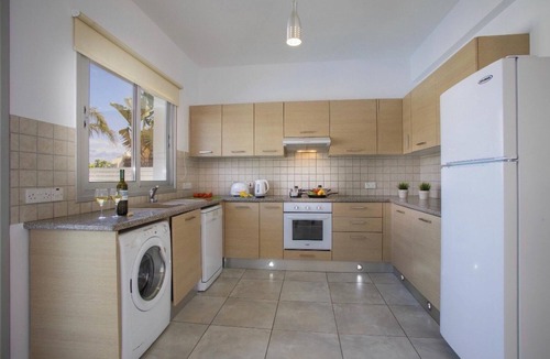 Pernera Villa | Villa Marina in Pernera