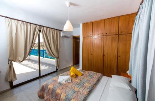 Argaka Villa | Villa Med. Coast