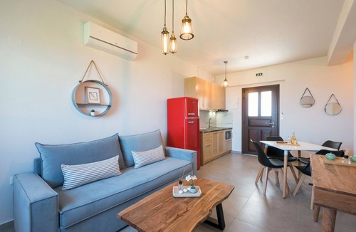 Ierissos Villa | Villa Melia Luxury Suites