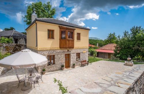 Kostitsi Villa | villa Melissa