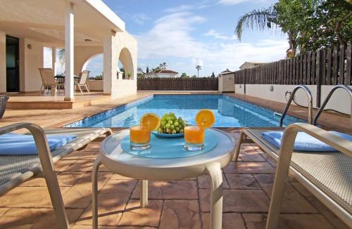Ayia Thekla Villa | Villa Merry