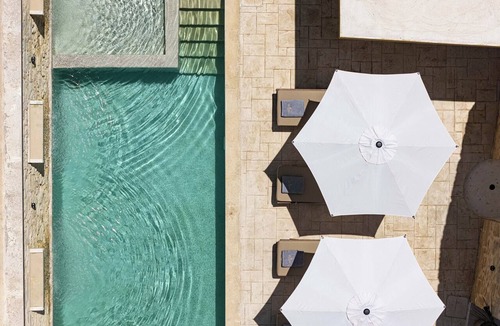 Monopari Villa | Villa Methorion Maner - With Private Pool