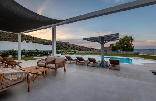 Dikaio Villa | Villa Miniera