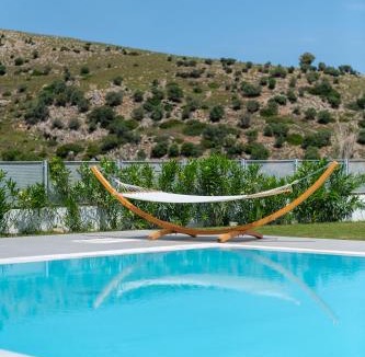 Dikaio Villa | Villa Miniera