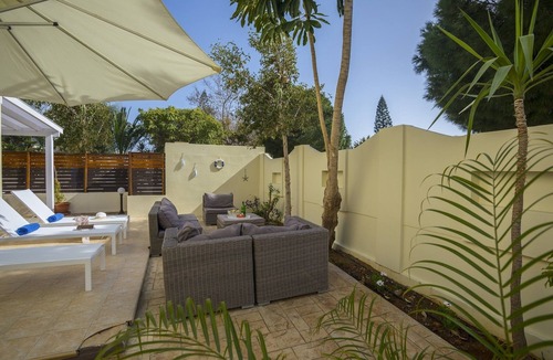 Protaras Villa | Villa Mylos 8 is located in the absolute center of Protaras