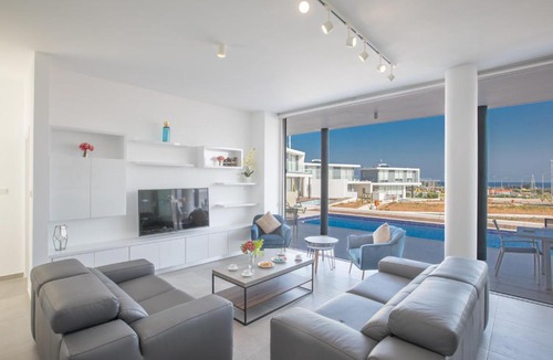 Protaras Villa | Villa Naya