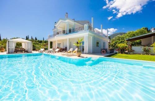 Kinopiastes Villa | Villa Noulia