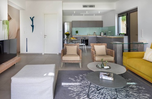 Plaka Villa | Villa Nova (2 bedroom villa)