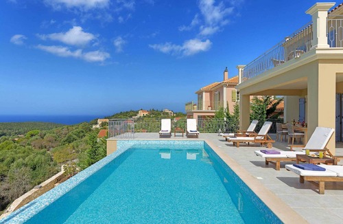 Antipata Villa | Villa Persephone - Three Bedroom Villa, Sleeps 6