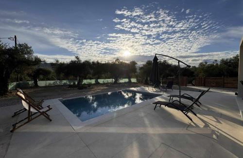 Alonia Villa | Villa Primavera