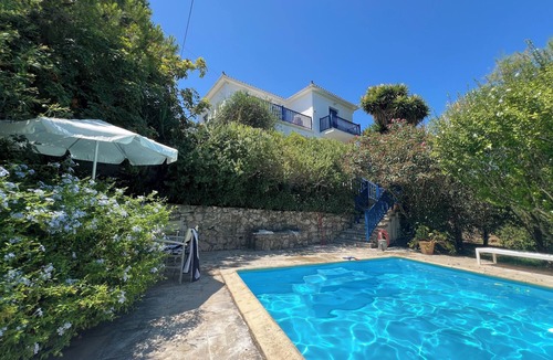 Psarou Villa | Villa Psarou Zakynthos - your home in the sun