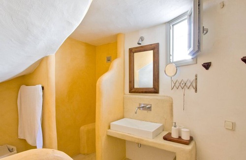 Marpissa Villa | Villa Rhea with Modern Design in Marpissa
