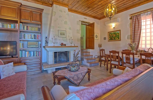 Kastellos Villa | Villa Rodanthi, seaview villa with private pool in Crete
