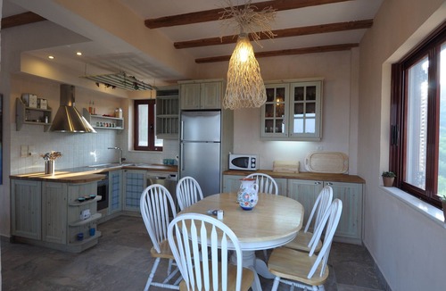 Romirion House | Villa Rosa With Private Pool and Amazing View to the Sea And Village's Mountain