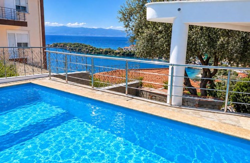 Volos Villa | Villa Sea View Complex with pool
