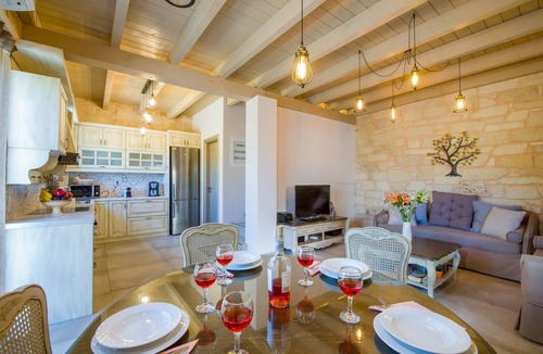 Kato Stalos Villa | Villa Sirocos, Private pool, near the beach