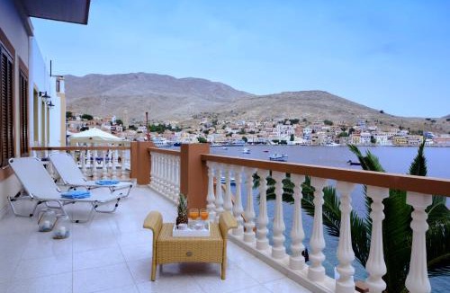 Halki House | Villa Skiadeni - Sea front house