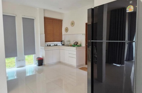 Wok Tum House | Villa Solara