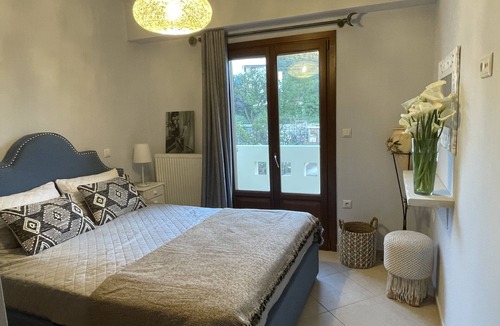 Engarai House | Villa Stelianna - Stately stone house at Eggares Village
