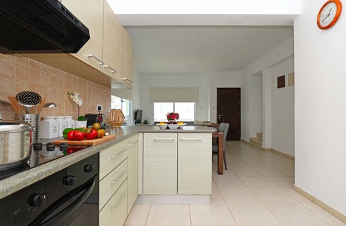 Paralimni Villa | VILLA SUMMER - 2BED WALKING DISTANCE TO AYIA TRIADA BEACH