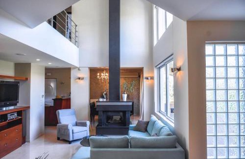 Tsikalaria Villa | Villa Sweven Chania , Private Pool & Stunning Sunsets , Near the Beach