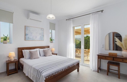 Kalyves Villa | Villa Terra Nuova