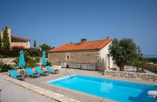 Erfoi Villa | Villa Vasiliki Private Heated Pool