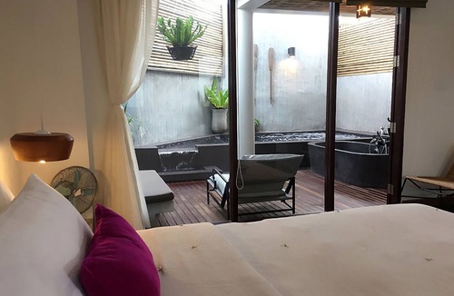 Nong Prue Resort | Villa Villa Pattaya