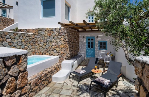 Kamari Villa | Villa Vireon, Calming Garden Views, Private Hot Tub, Furnished Terrace,.