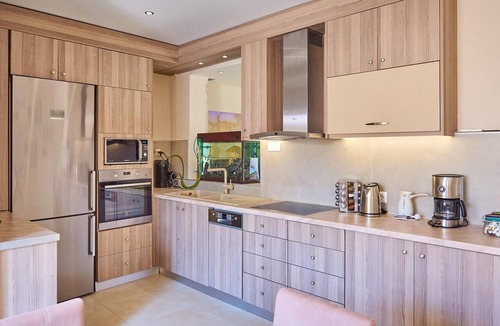 Tsikalaria Villa | Villa 'Vlite' with Sea View, Wi-Fi and Air Conditioning