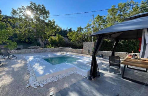 Parelia Villa | Villa with pool in Pelekas near the beach
