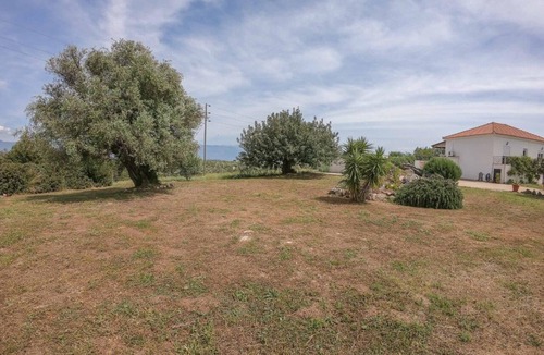 Messini Villa | Villa with terraces and large garden, sea and mountain views - 5mn from the beach