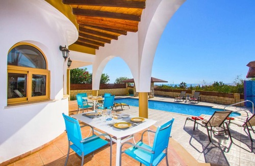 Pegeia Villa | Villa Zeus by Villa Plus