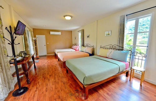 Nong Nam Daeng Hotel | Ville De La Vie