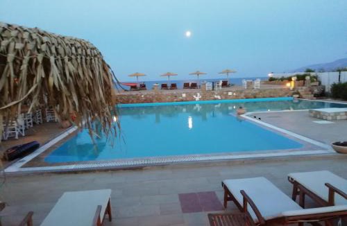 Skiros Hotel | Vina Beach Hotel