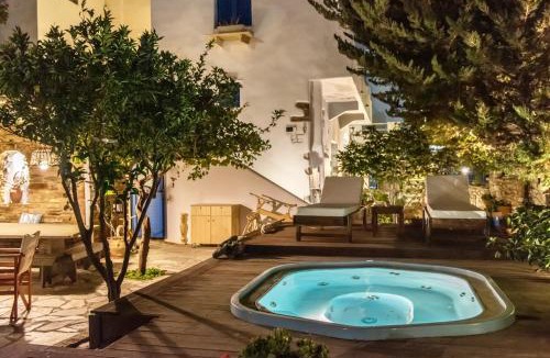 Tinos House | Vincenzo Family Rooms