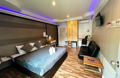 Pong Hotel | Viphuanan Resort